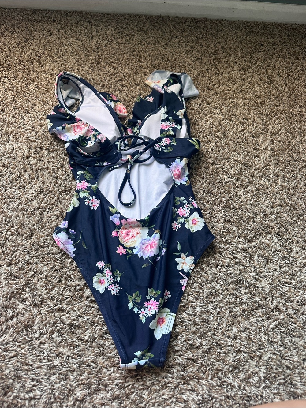 Swimsuits - Picture 9 of 10